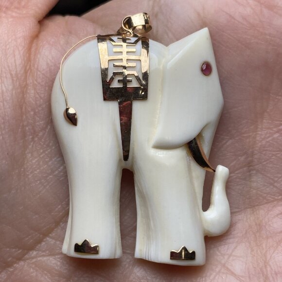 Solid Gold Elephant Pendant Necklace Genuine Ruby & Ivory 9 g 585 14K stamped - Picture 1 of 8